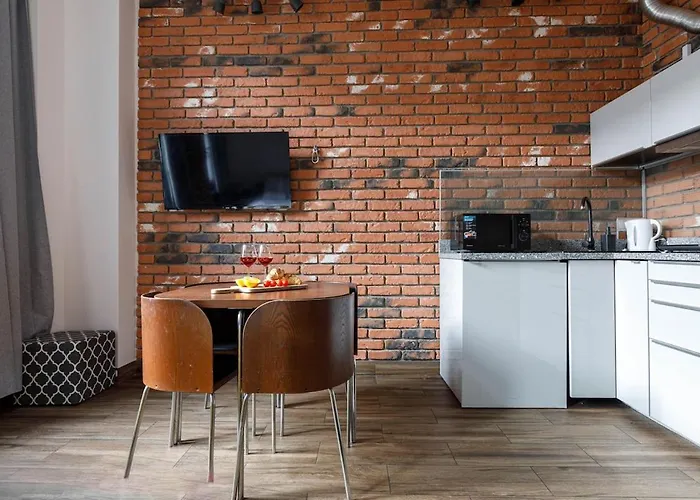 Close-central - Main Rail Station - Kosciuszki 28 Wrocław