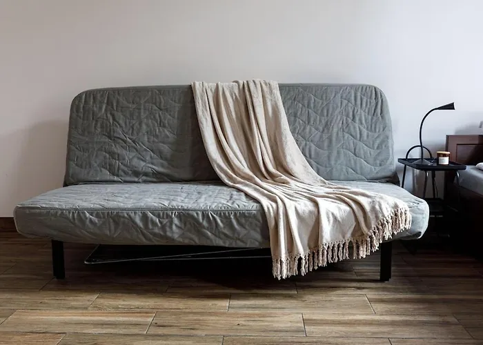 Close-central - Main Rail Station - Kosciuszki 28 *