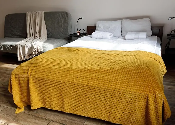 Close-central - Main Rail Station - Kosciuszki 28 *